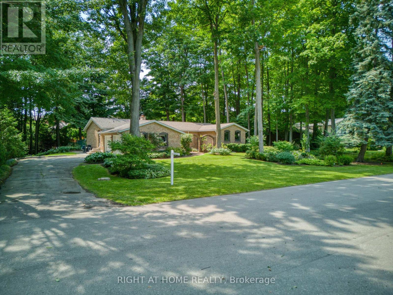 MLS® listing #30144049 for sale located at 519 OXBOW ROAD