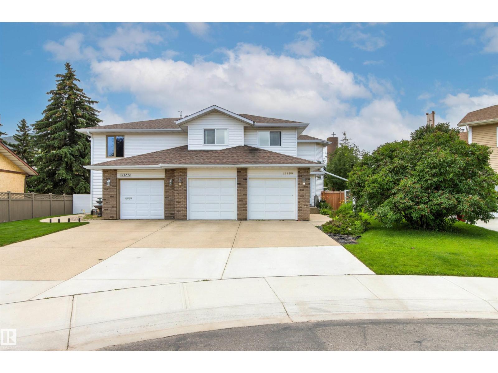 MLS® listing #30144517 for sale located at 11139 157 AV NW