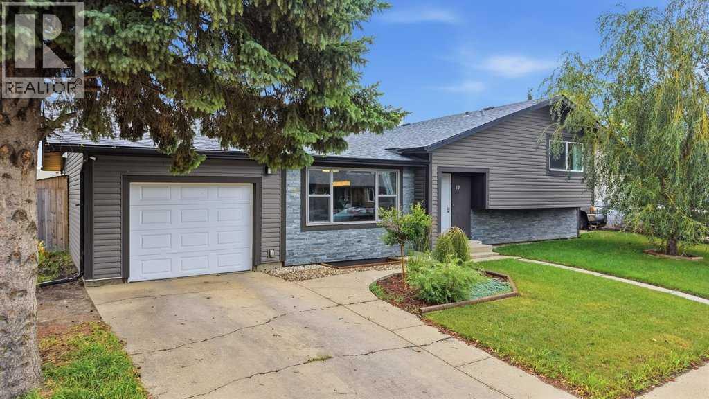 MLS® listing #30145014 for sale located at 49 Macfarlane Avenue