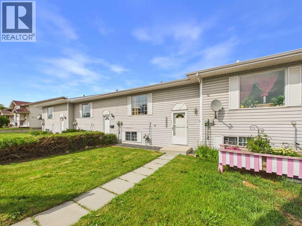 MLS® listing #30146808 for sale located at 4412 47 Avenue