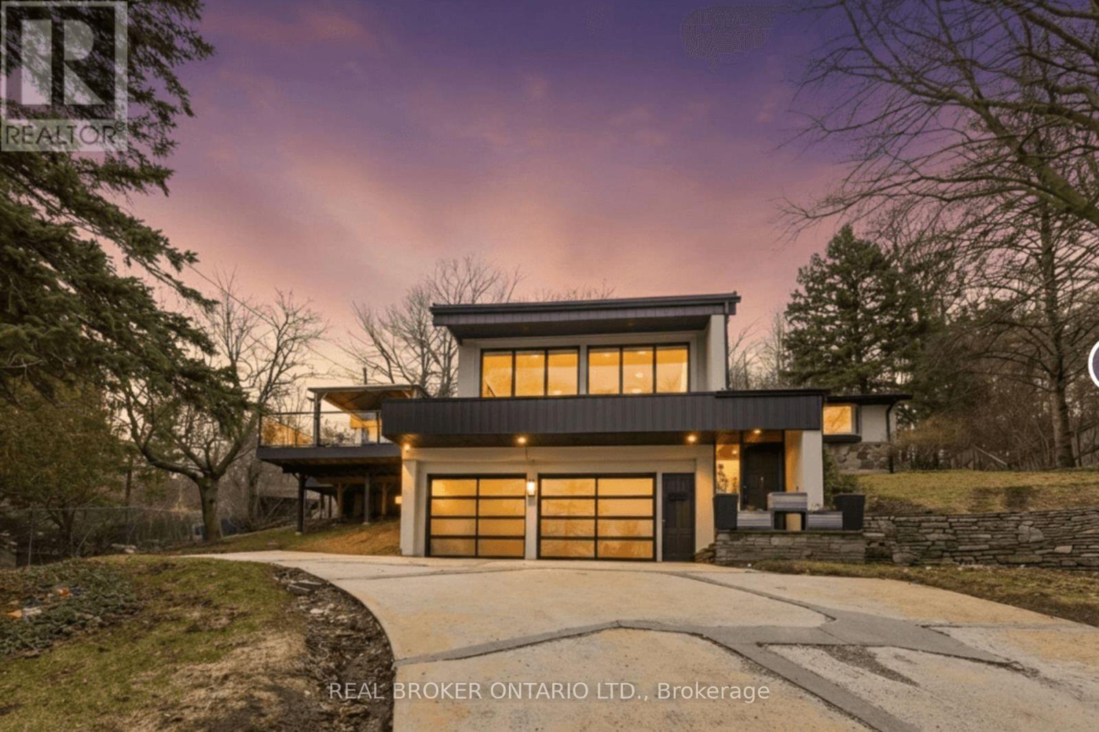 MLS® listing #30146977 for sale located at 3 CHICOPEE TERRACE