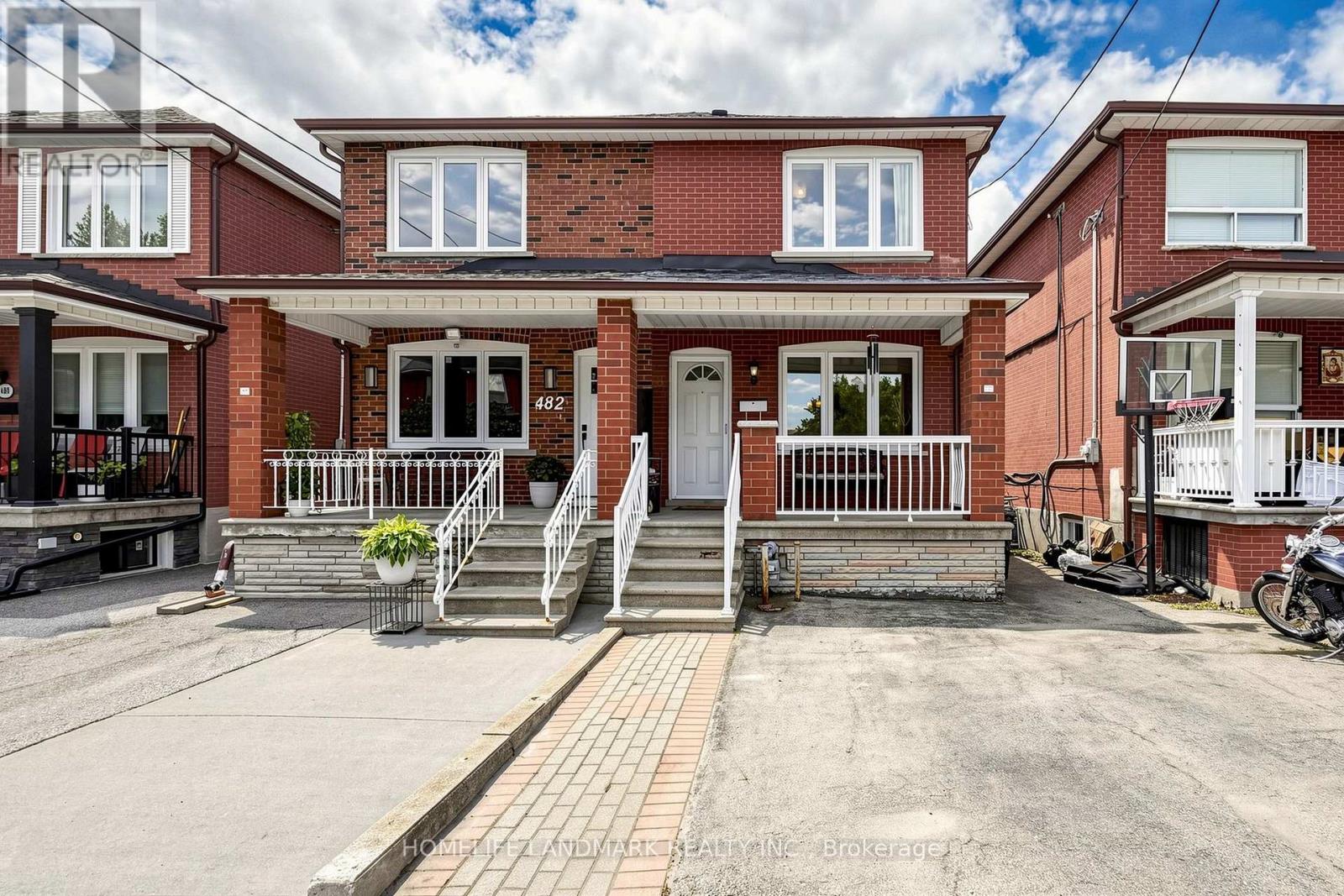 MLS® listing #30147781 for sale located at 484 GLENHOLME AVENUE