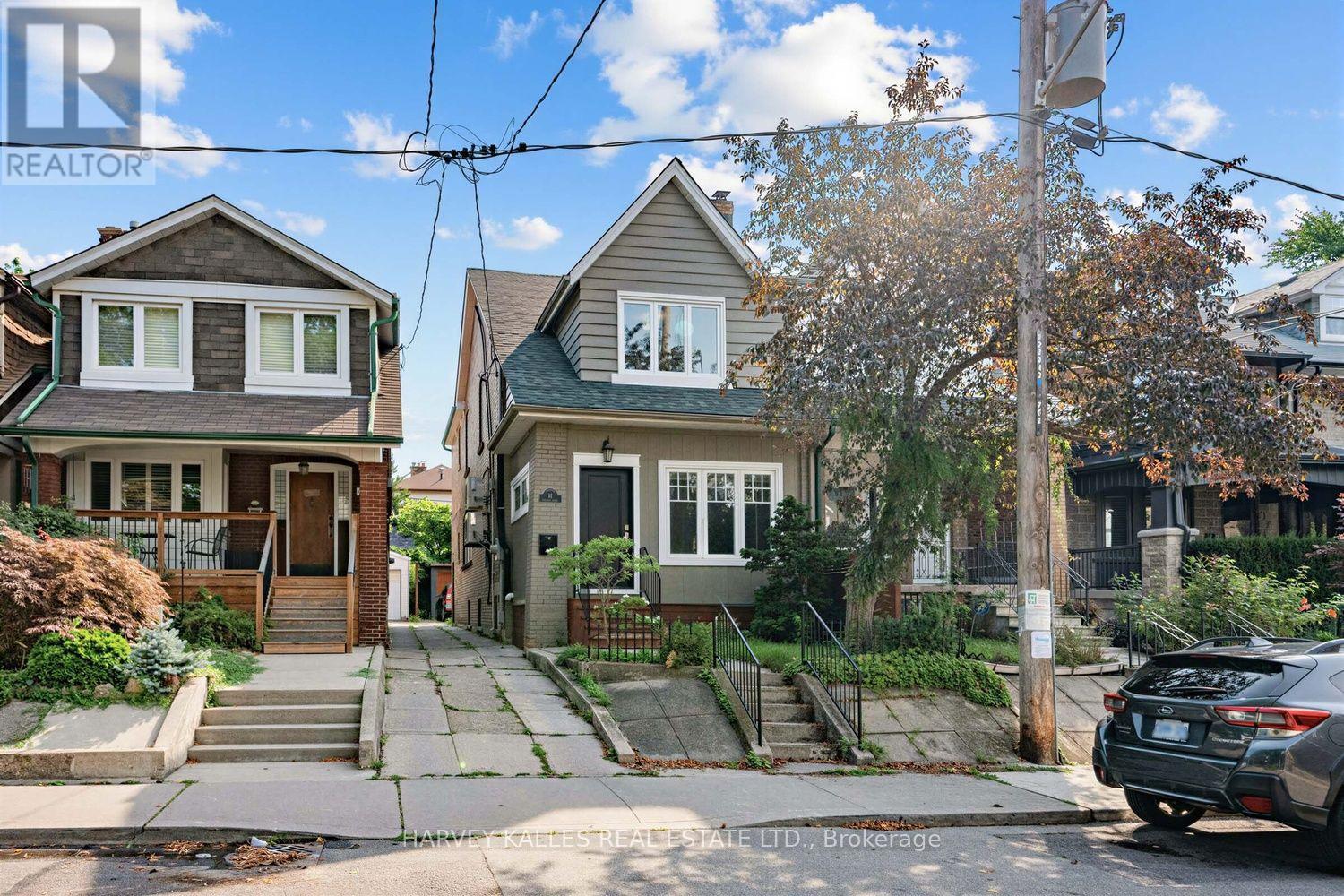 MLS® listing #30148282 for sale located at 61 APPLETON AVENUE