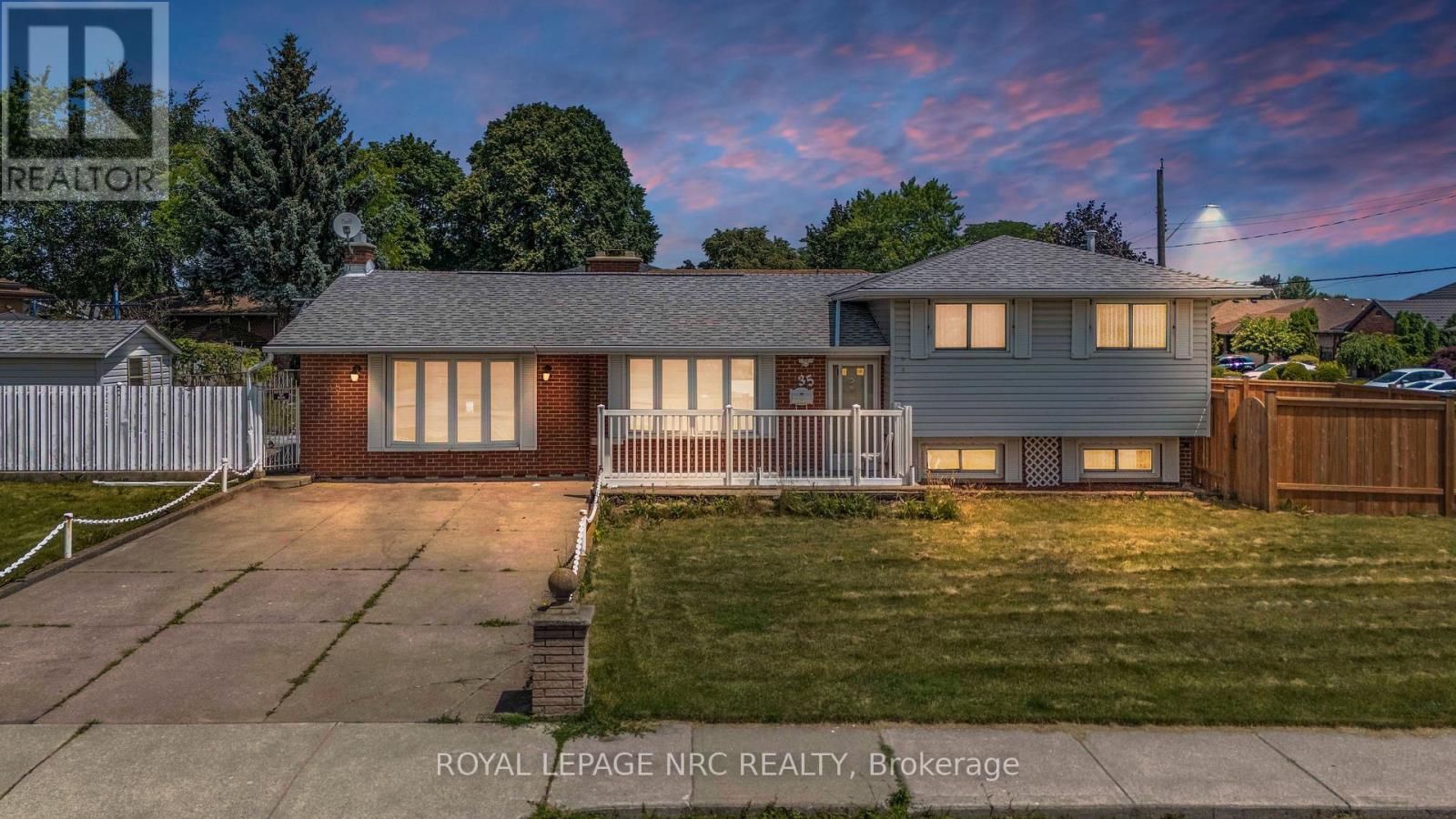 MLS® listing #30149550 for sale located at 35 EUGENE STREET