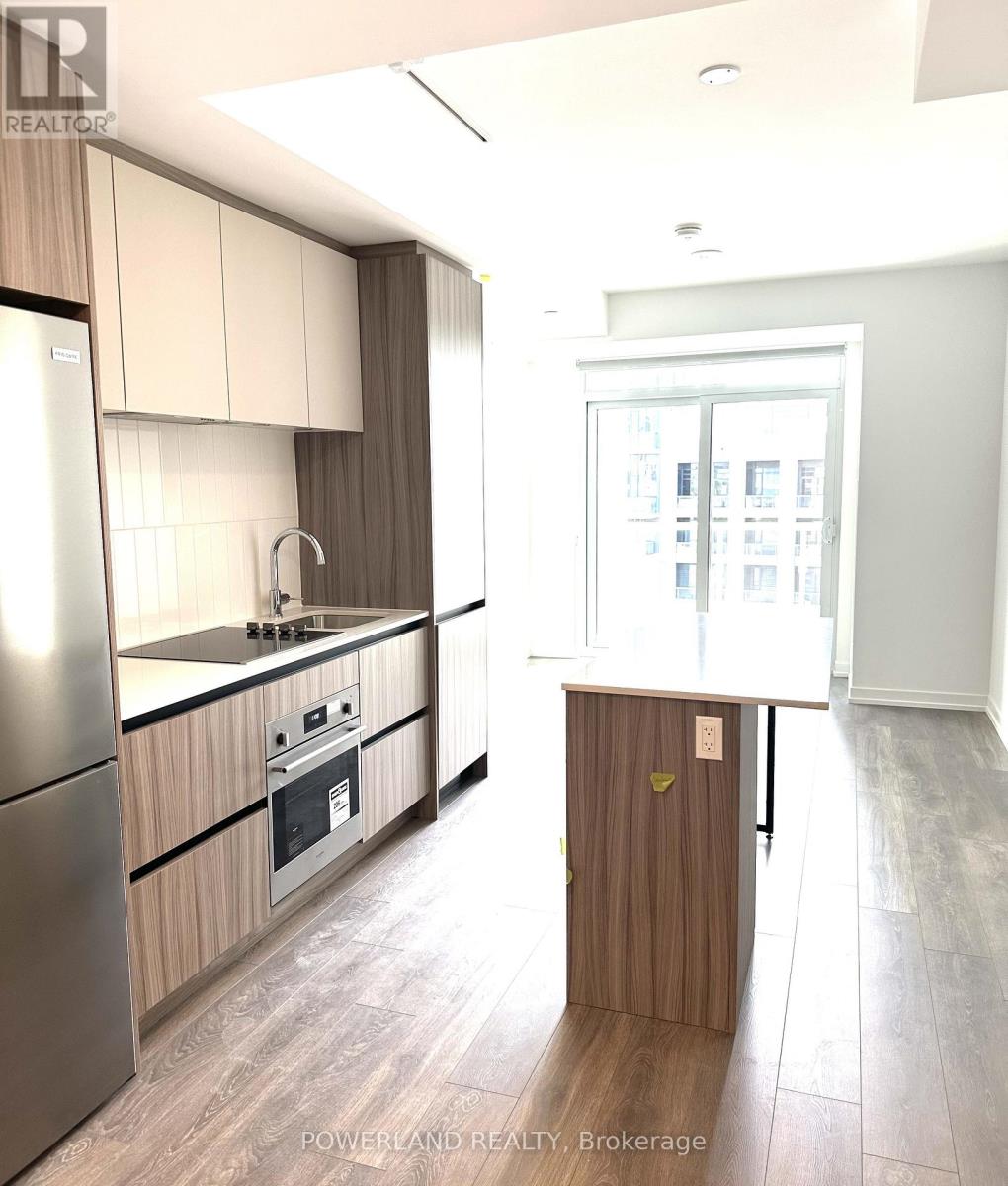MLS® listing #30149566 for sale located at 632 - 8 BEVERLEY GLEN BOULEVARD