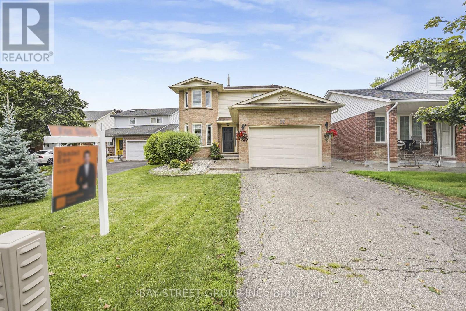 MLS® listing #30149606 for sale located at 11 COLEMAN COURT