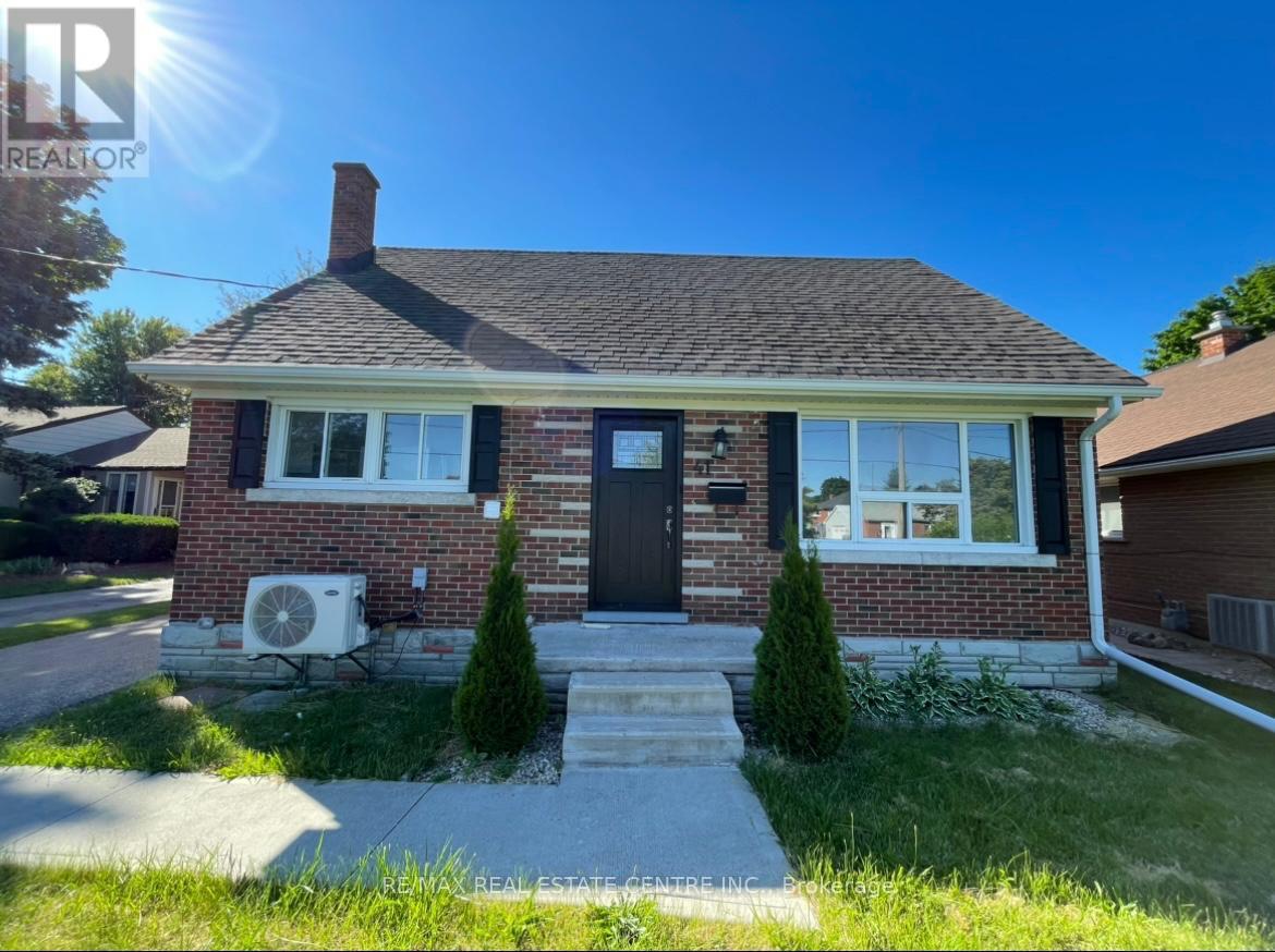 MLS® listing #30150134 for sale located at LOWER - 41 BELLEVIEW AVENUE