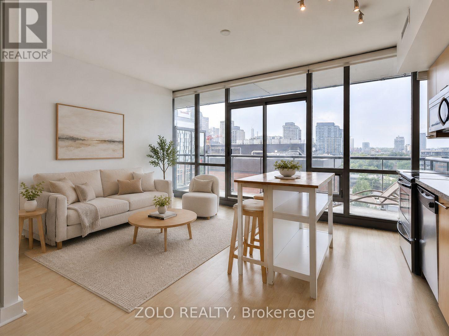 MLS® listing #30150602 for sale located at 901 - 33 MILL STREET