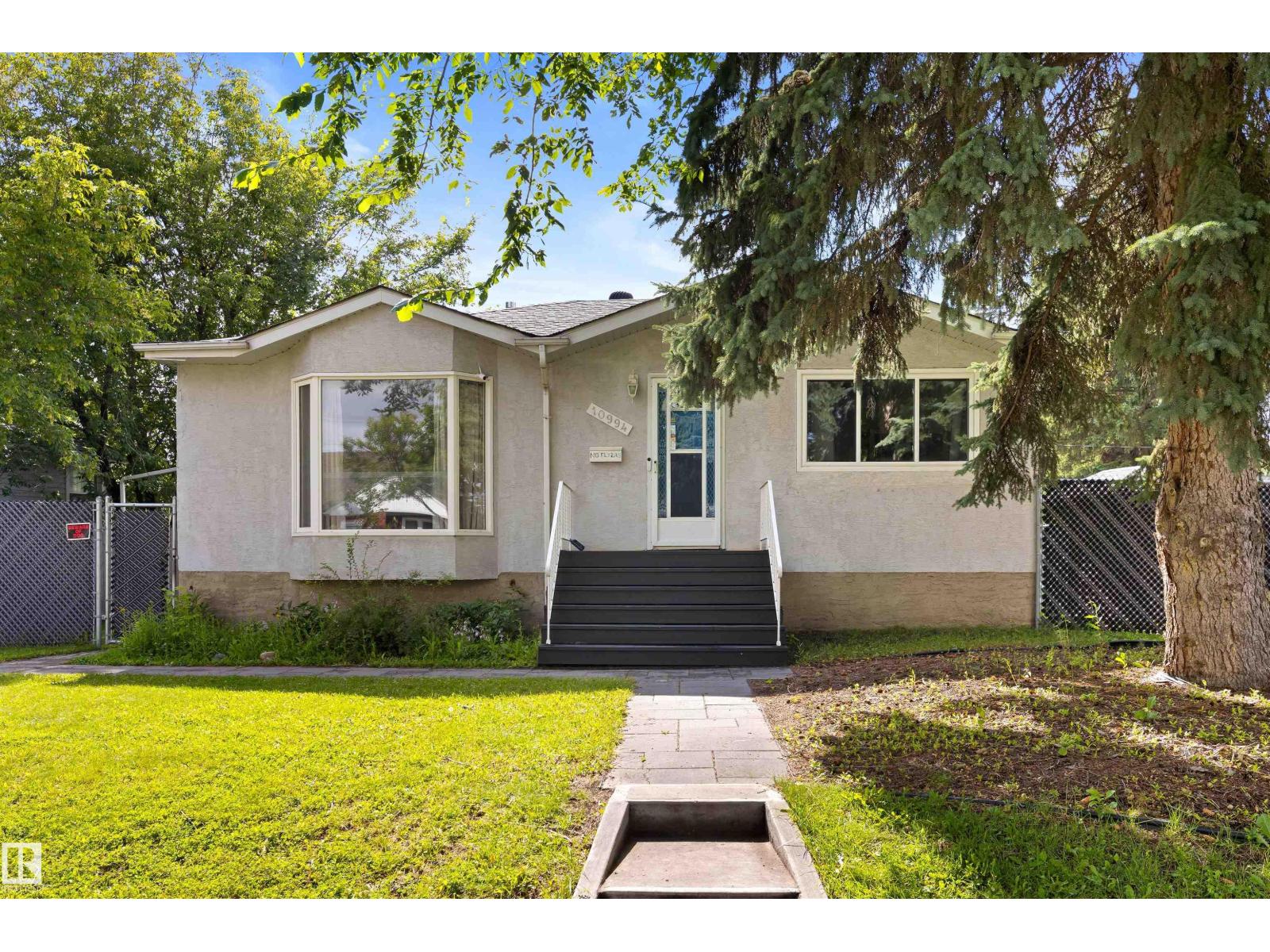 MLS® listing #30153111 for sale located at 10994 135 ST NW