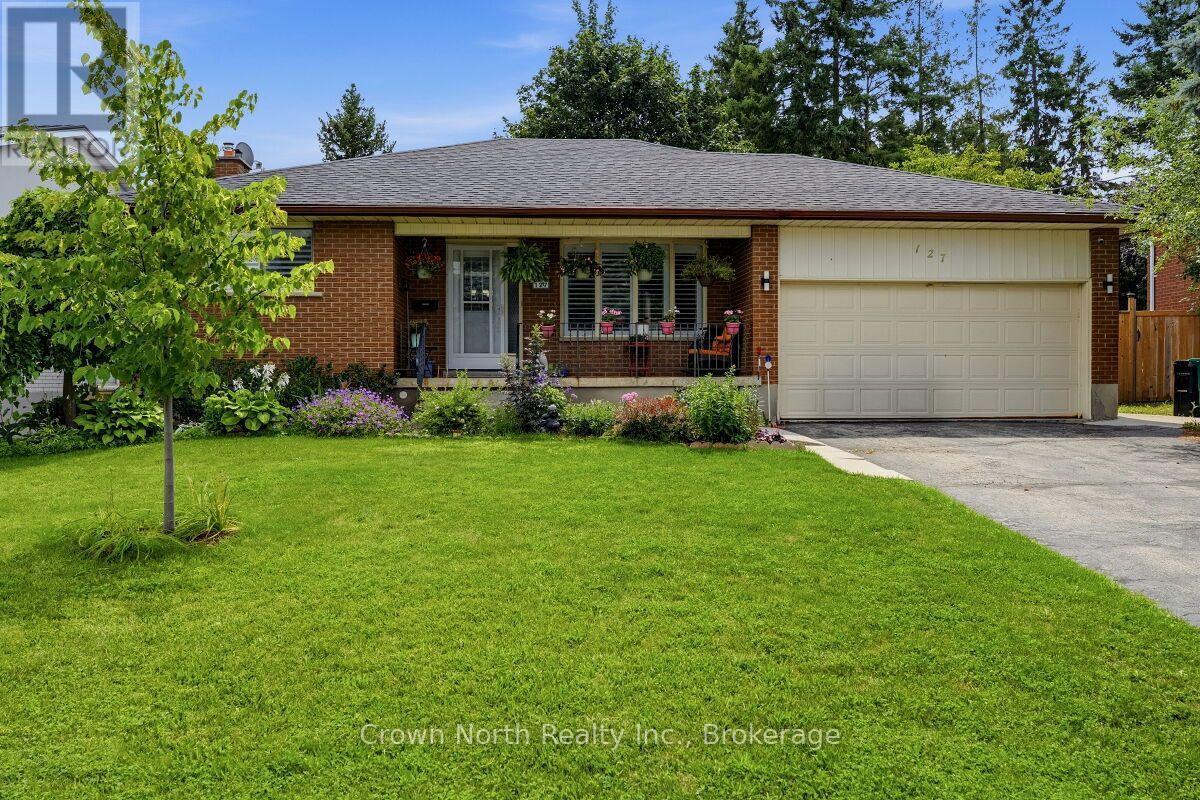 MLS® listing #30153711 for sale located at 127 CARSON DRIVE