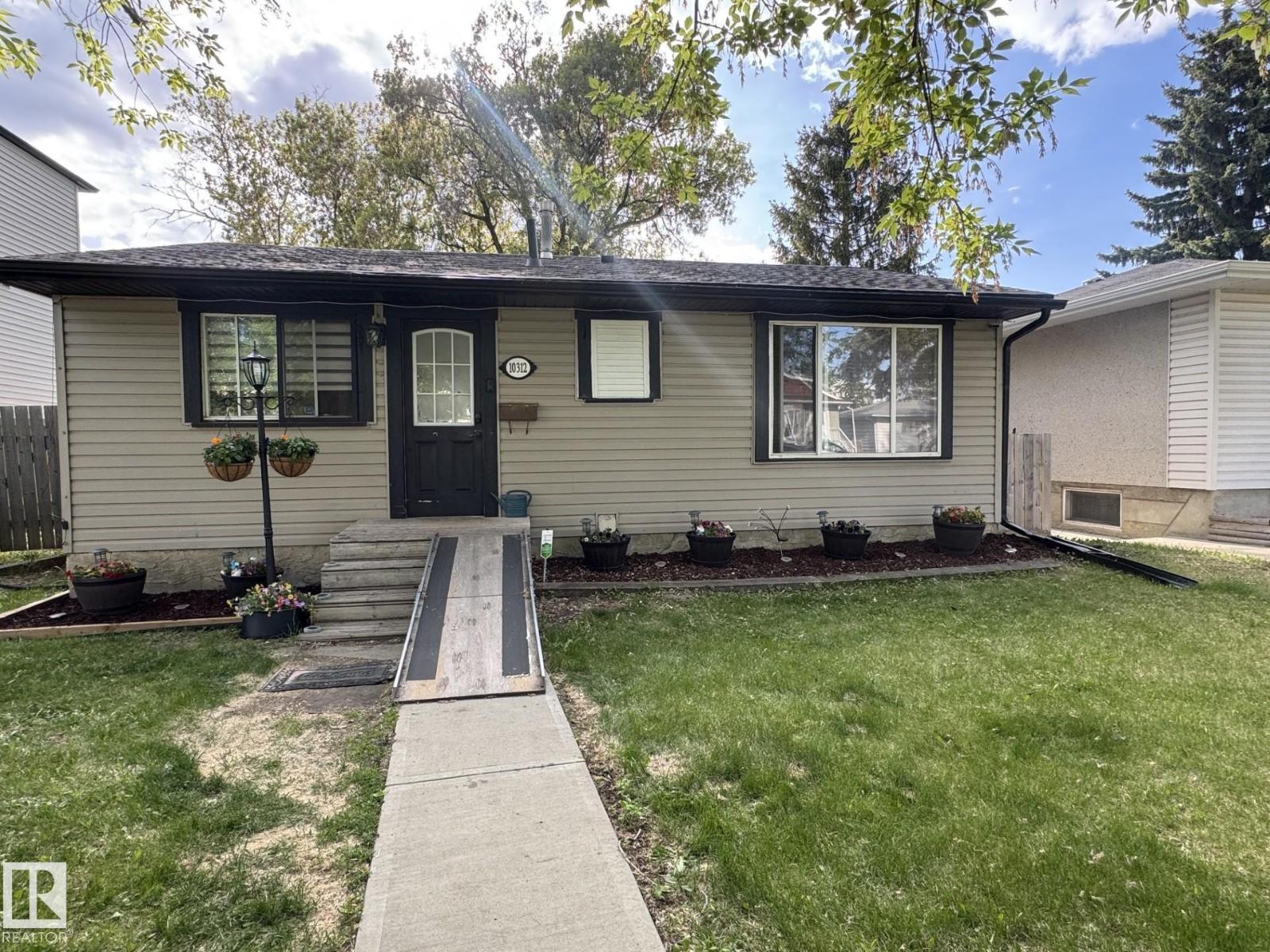 MLS® listing #30154625 for sale located at 10312 154 ST NW