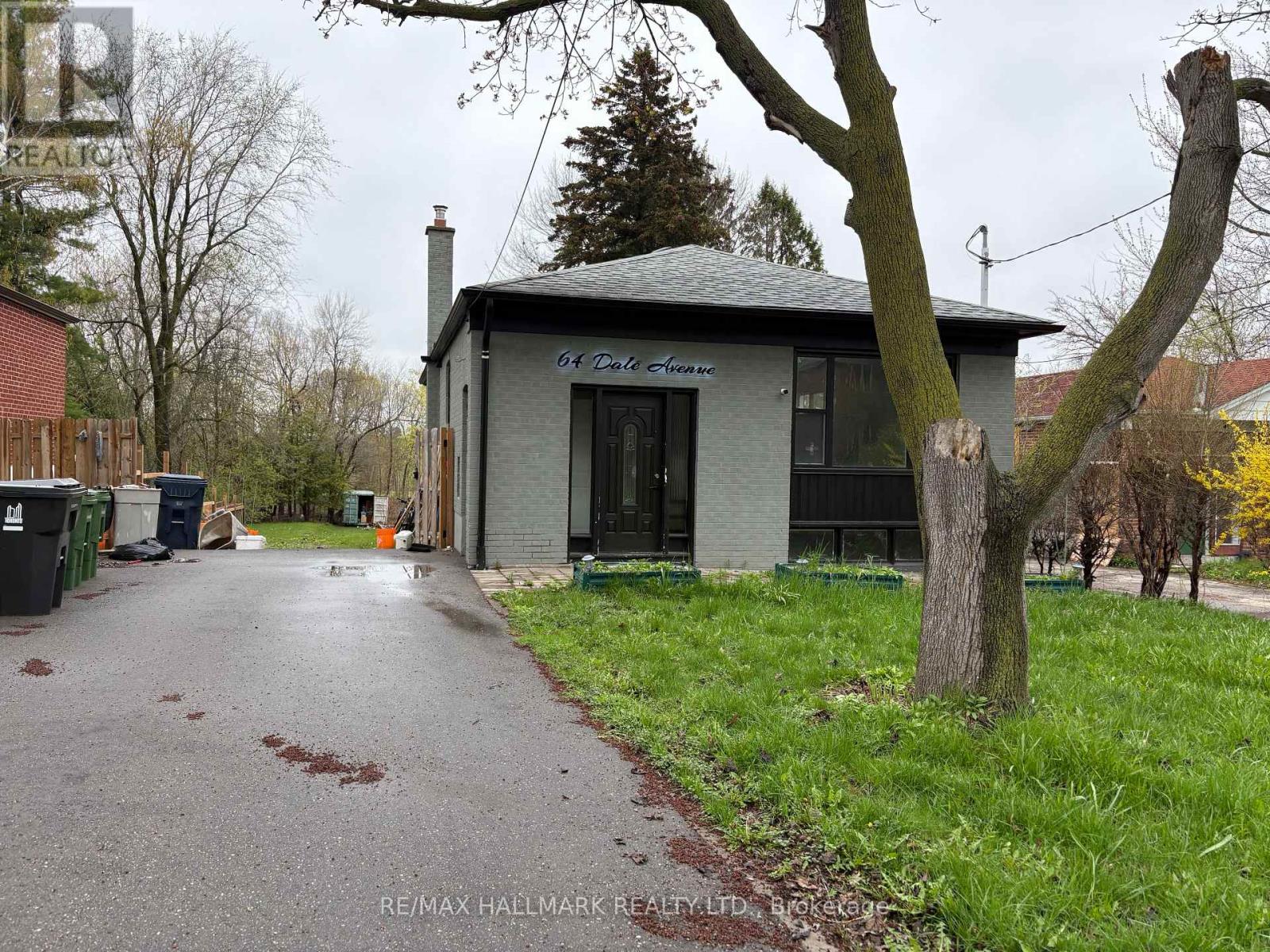 MLS® listing #30155221 for sale located at 64 DALE AVENUE