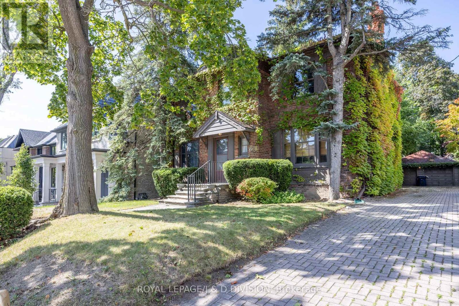 MLS® listing #30155346 for sale located at 308 ORIOLE PARKWAY