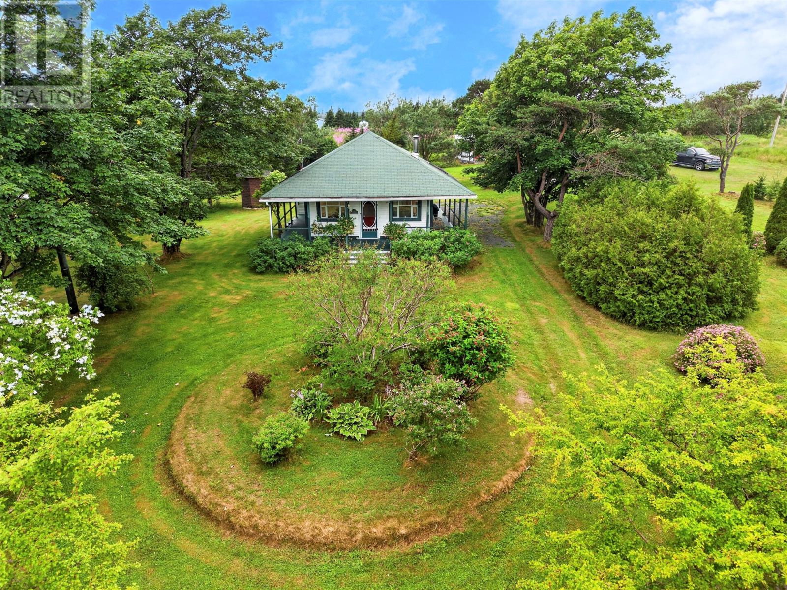 MLS® listing #30155400 for sale located at 13 Markland Road