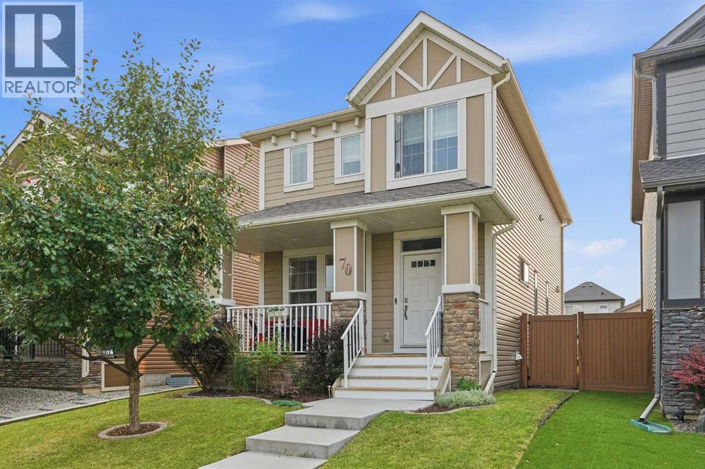 MLS® listing #30155431 for sale located at 70 Legacy Glen Way SE
