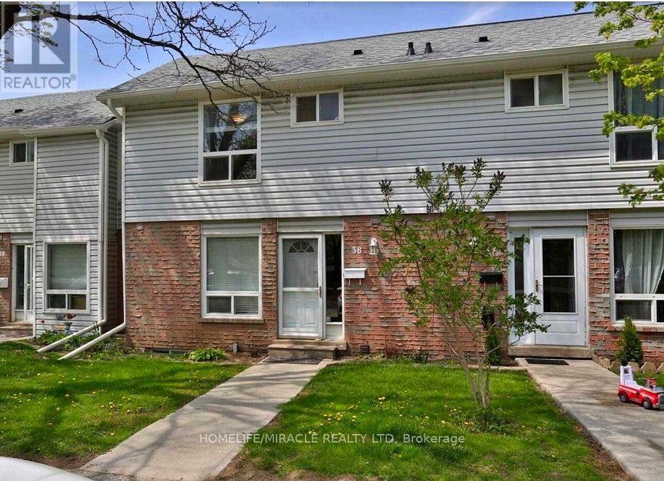 MLS® listing #30155804 for sale located at 38 - 32 MOWAT BOULEVARD