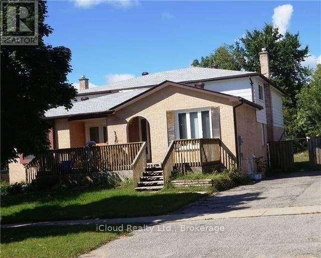 MLS® listing #30155981 for sale located at 36 SYLVIA STREET