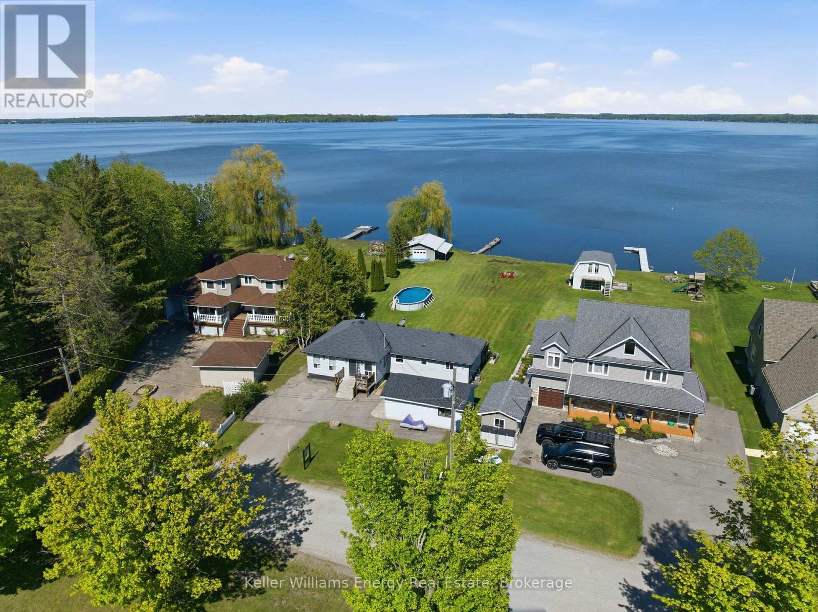 MLS® listing #30156338 for sale located at 67 EDGEWOOD CRESCENT