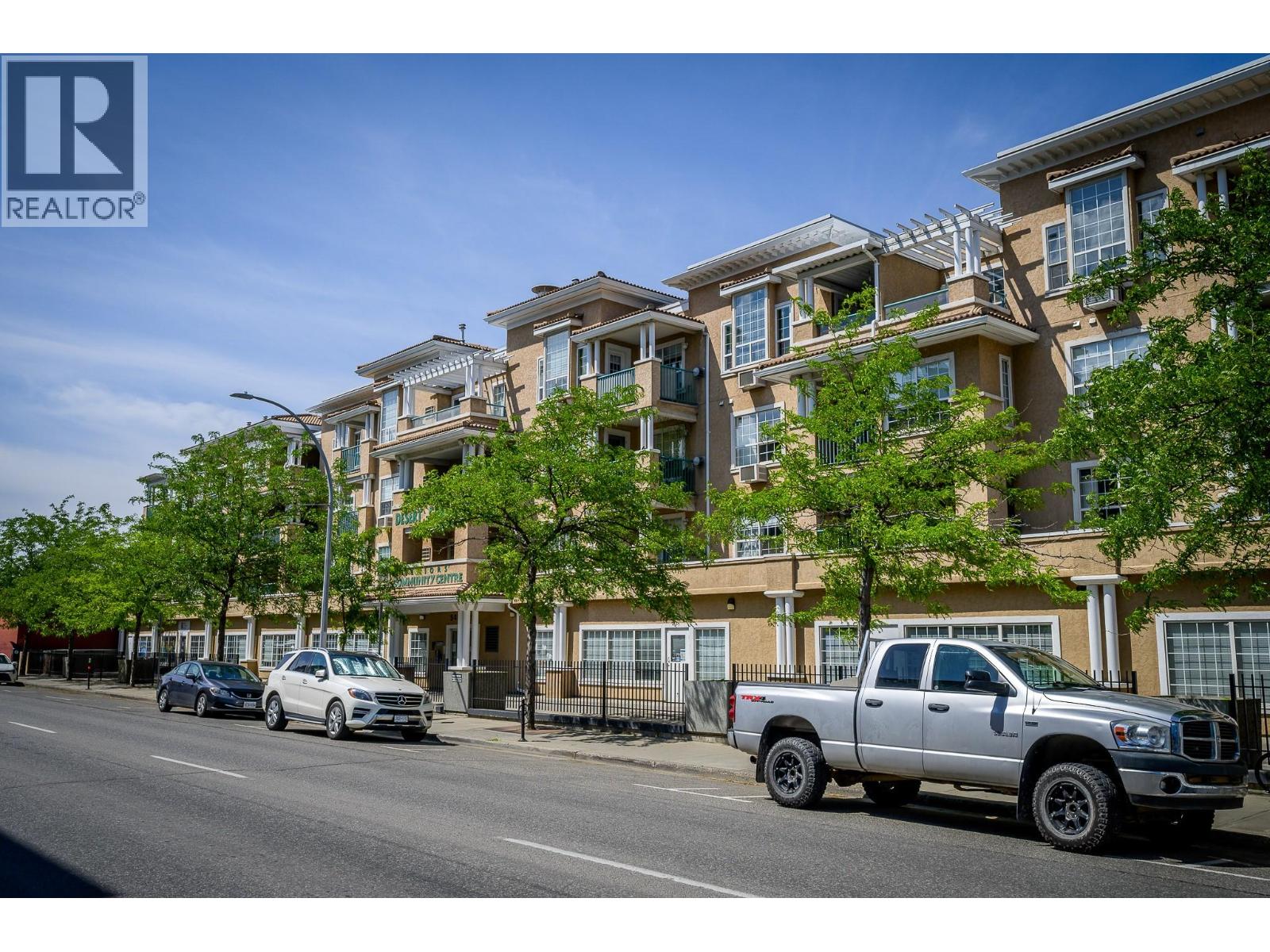 MLS® listing #30156531 for sale located at 554 SEYMOUR Street Unit# 316