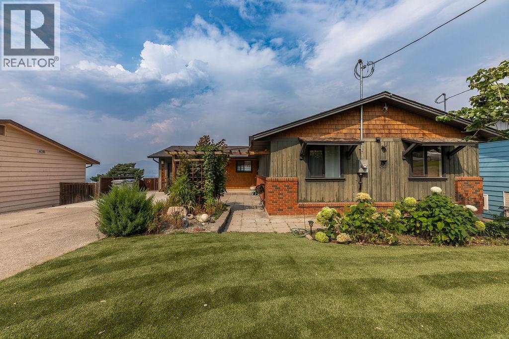 MLS® listing #30159373 for sale located at 760 ARBUTUS Street