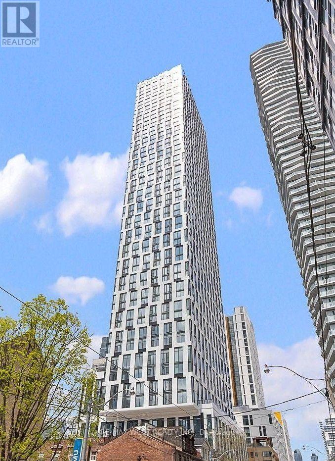 MLS® listing #30159969 for sale located at 4201 - 252 CHURCH STREET