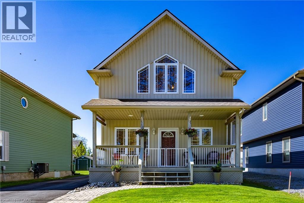MLS® listing #30160055 for sale located at 6 RESERVE Street