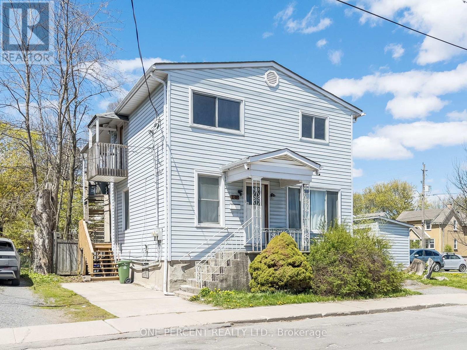 MLS® listing #30160137 for sale located at 138 CHATHAM STREET
