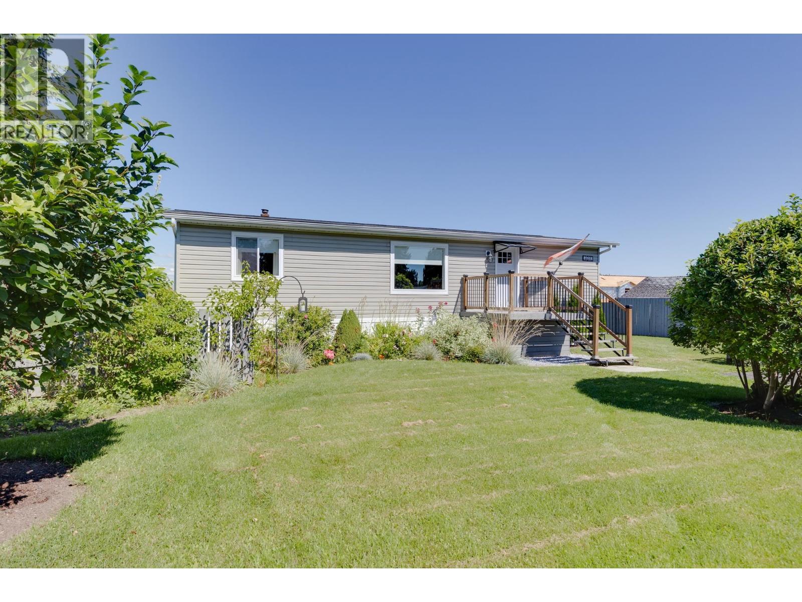 MLS® listing #30160214 for sale located at 4616 GRAY DRIVE