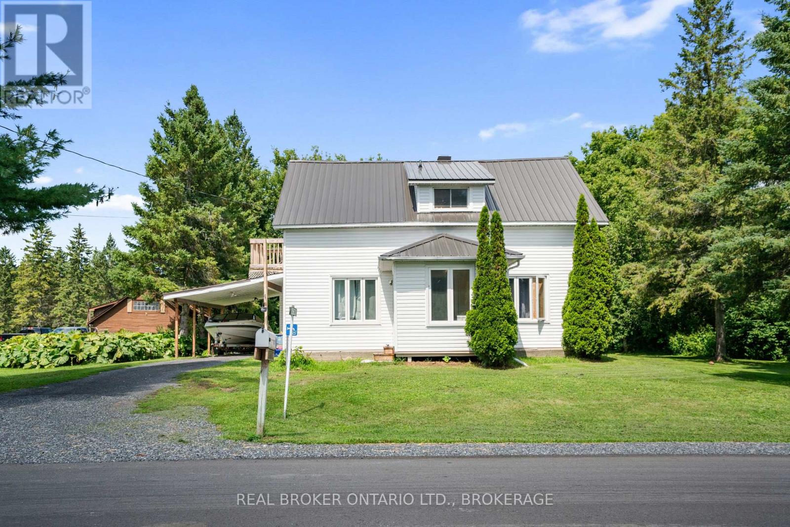 MLS® listing #30160389 for sale located at 15631 MANNING ROAD