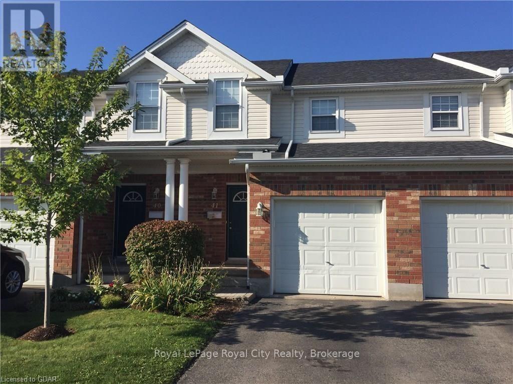 MLS® listing #30160391 for sale located at 41 - 151 CLAIRFIELDS DRIVE E