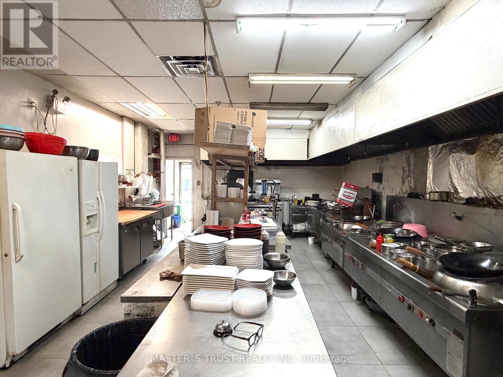 MLS® listing #30161392 for sale located at 2&3 - 4385 SHEPPARD AVENUE E