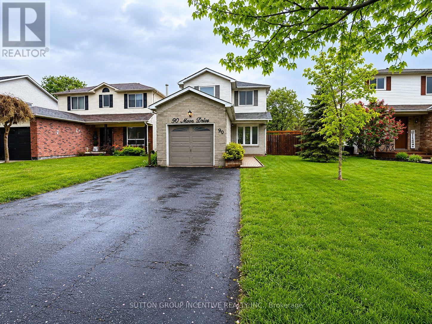 MLS® listing #30161439 for sale located at 90 MOON DRIVE