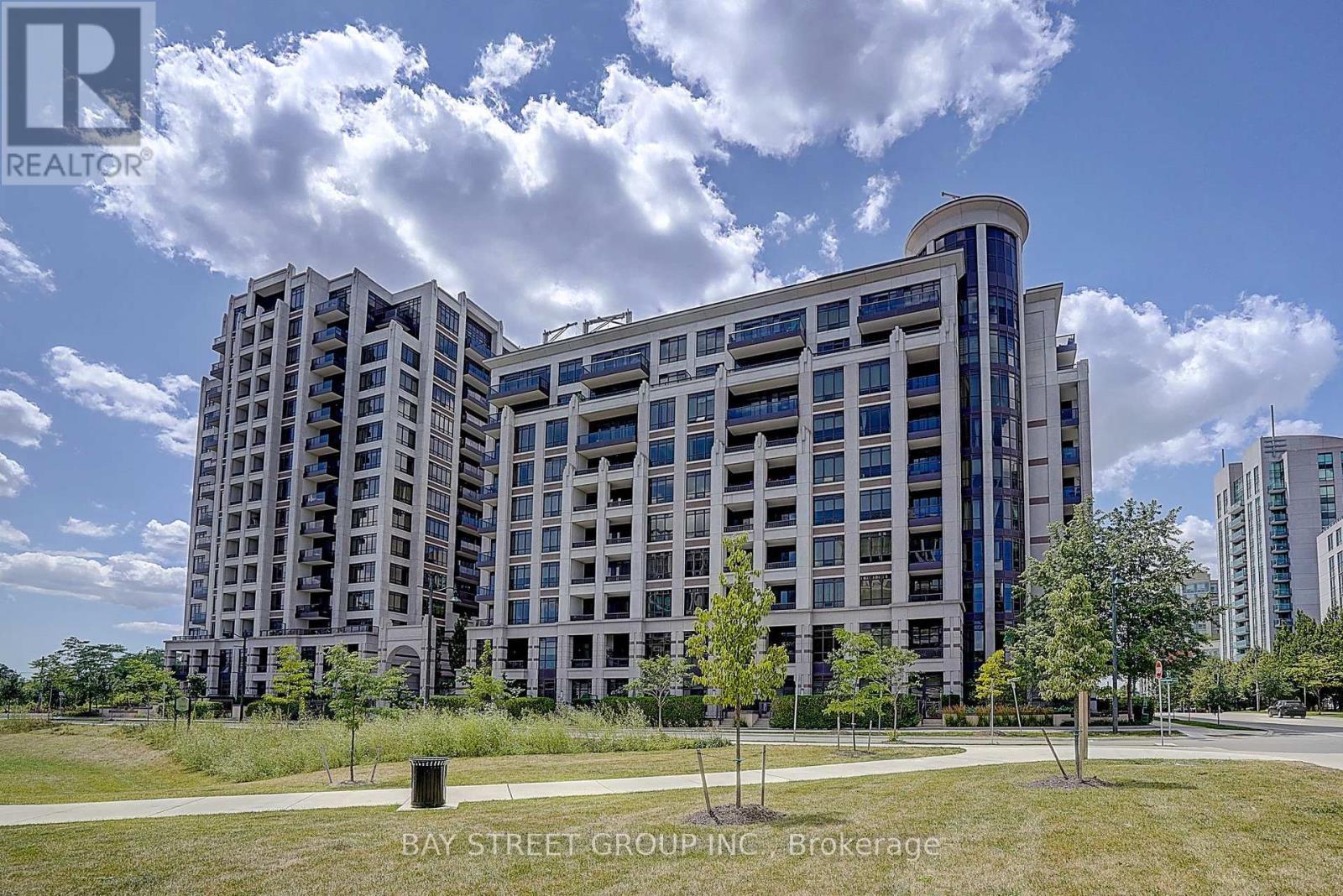 MLS® listing #30161700 for sale located at 903 - 33 CLEGG ROAD