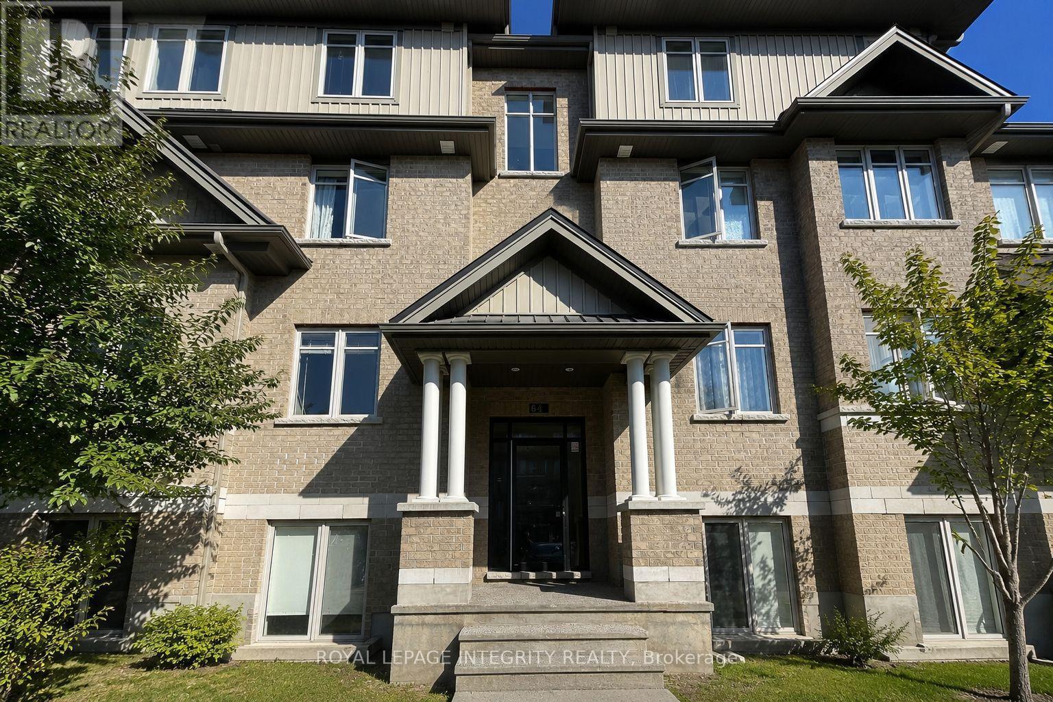 MLS® listing #30161832 for sale located at D - 64 TIPPERARY PRIVATE