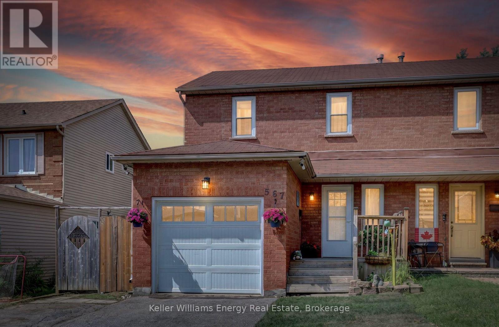 MLS® listing #30162313 for sale located at 567 COBBLEHILL DRIVE