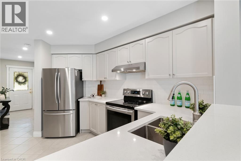 MLS® listing #30162361 for sale located at 711 ANGLER Way