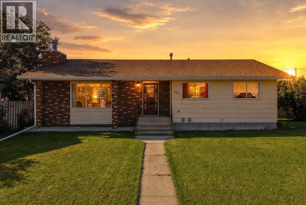MLS® listing #30163458 for sale located at 5915 58 Avenue