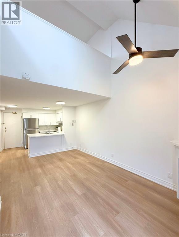 MLS® listing #30163577 for sale located at 41 VALLEYVIEW Road Unit# 30