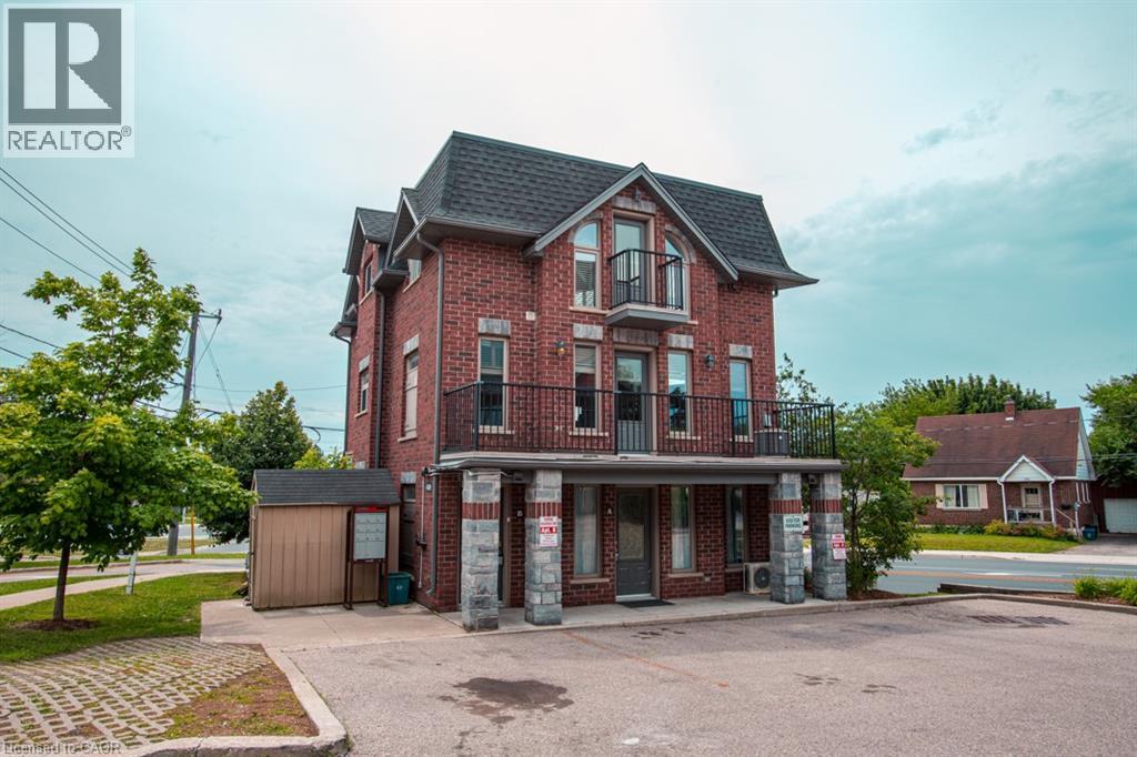 MLS® listing #30164301 for sale located at 489 EAST Avenue Unit# B