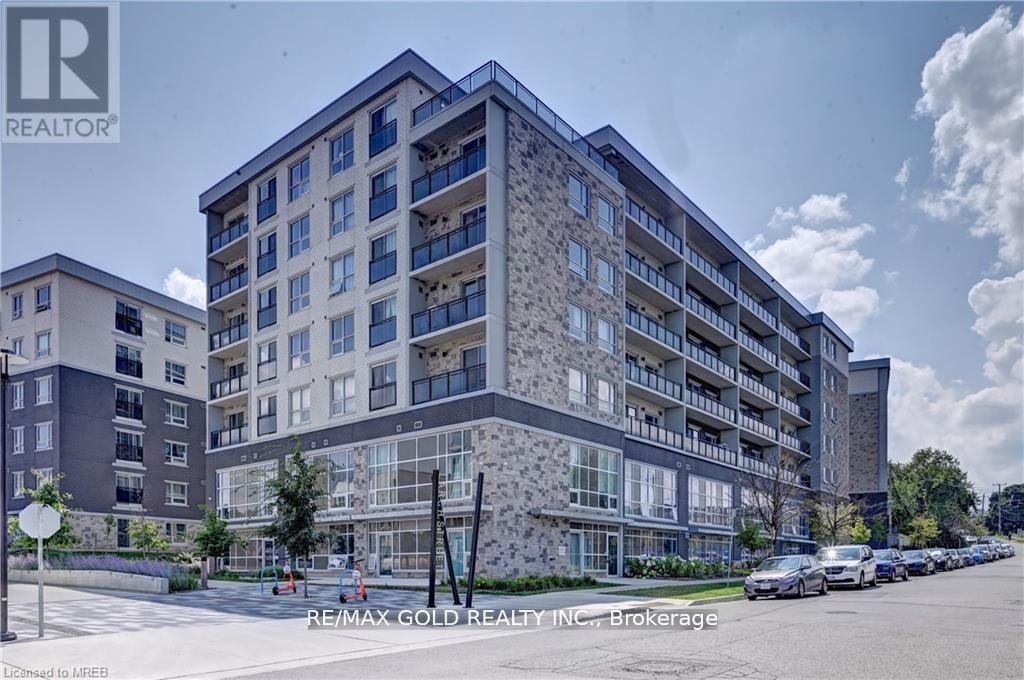 MLS® listing #30166688 for sale located at 275 LARCH STREET