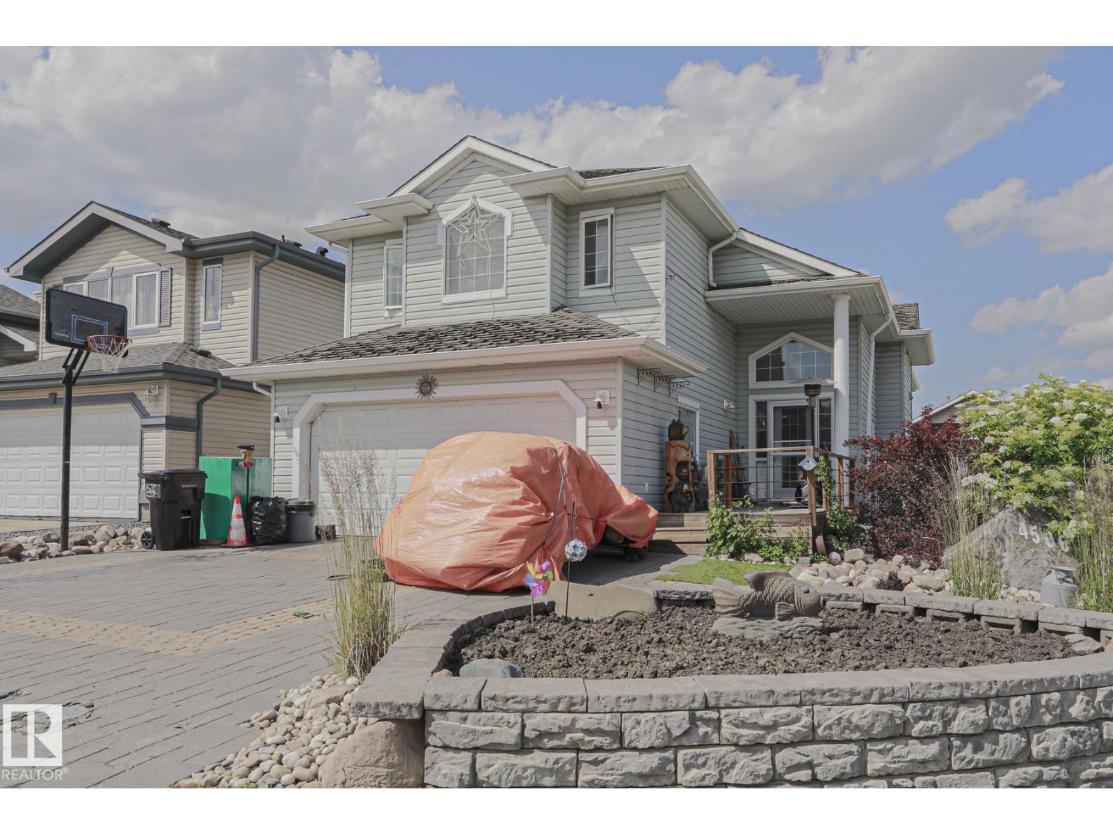 MLS® listing #30167324 for sale located at 4506 154 AV NW