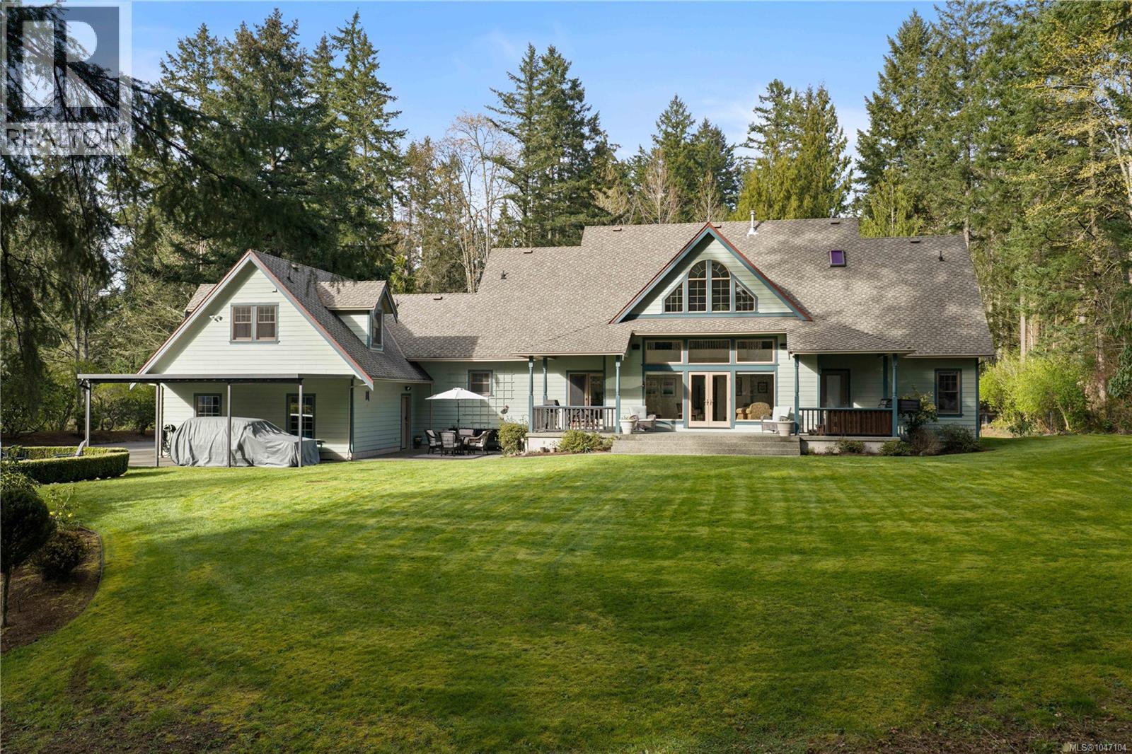 MLS® listing #30167424 for sale located at 1228 Garden Gate Dr