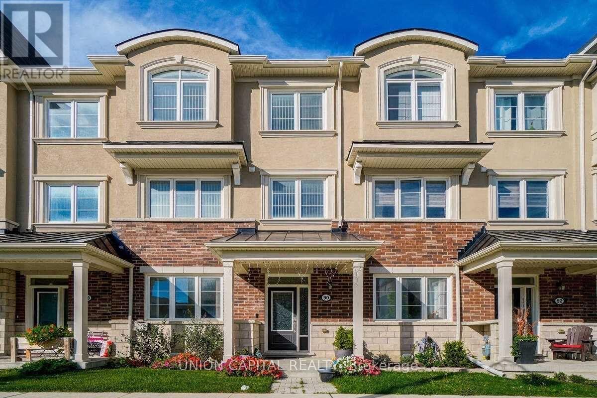 MLS® listing #30167493 for sale located at 90 CORNELL CENTRE BOULEVARD