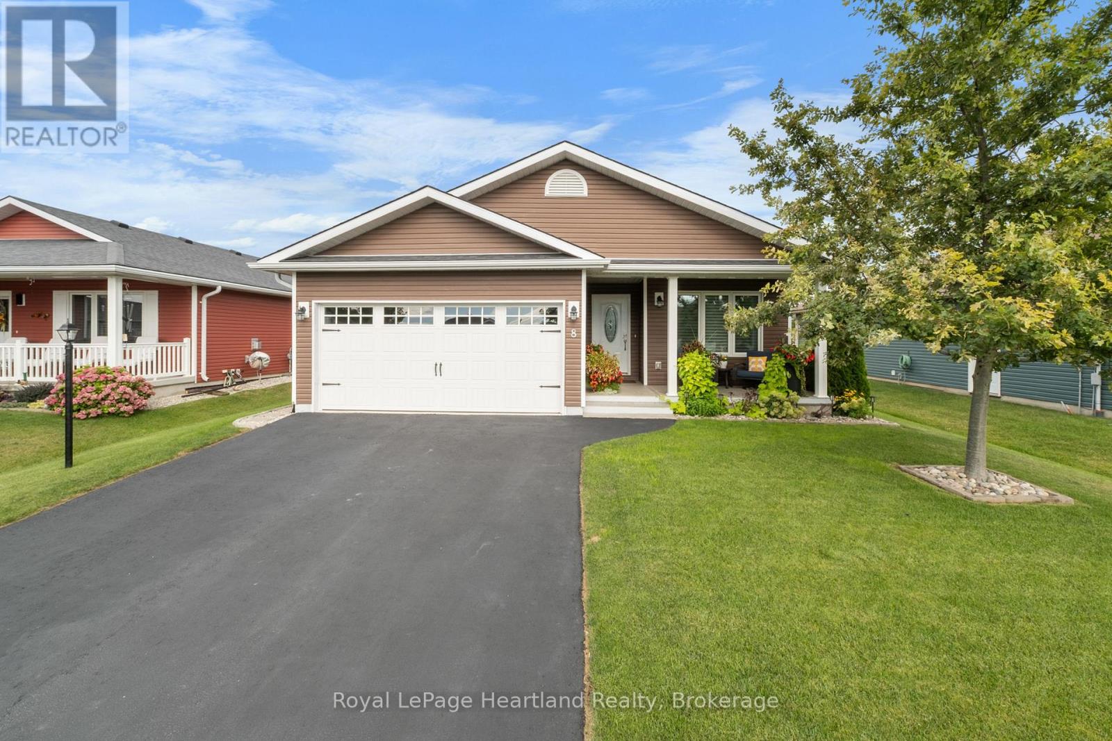 MLS® listing #30171999 for sale located at 8 WINDWARD WAY N