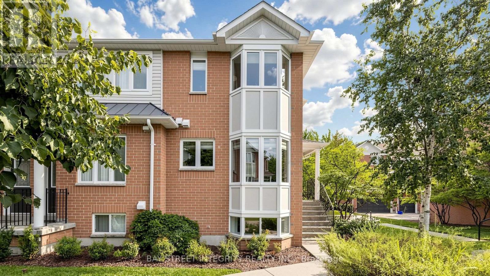 MLS® listing #30172106 for sale located at 331 - 83 MONDEO DRIVE