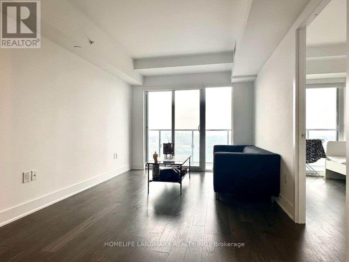 MLS® listing #30172175 for sale located at 2912 - 955 BAY STREET