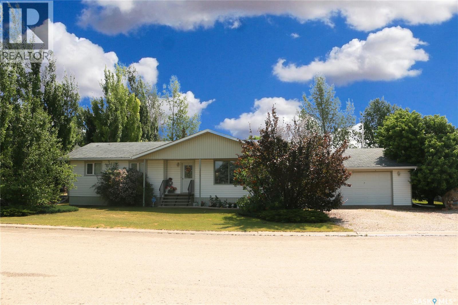 MLS® listing #30173863 for sale located at 304 Rosher STREET