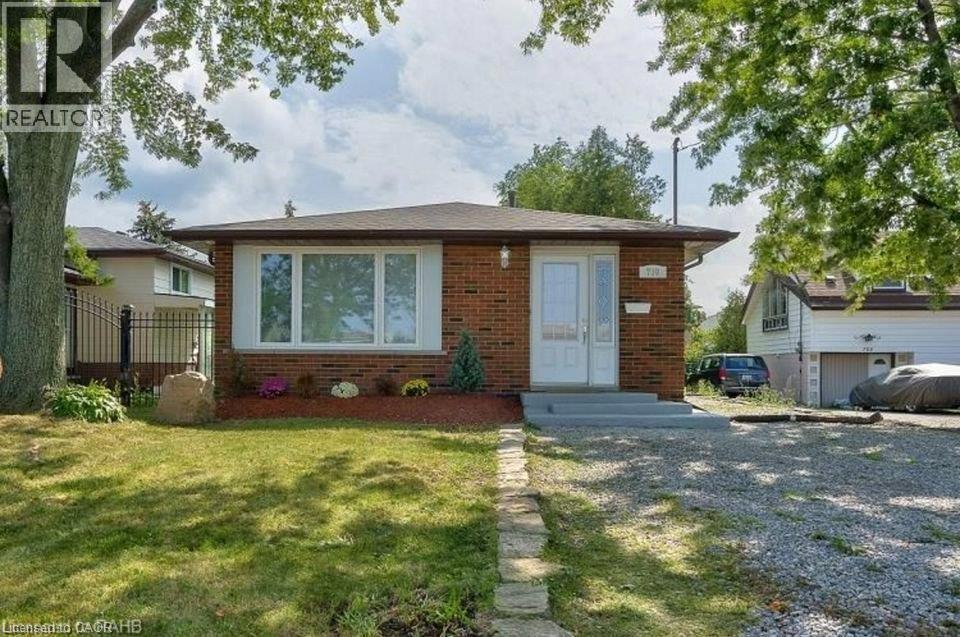 MLS® listing #30173938 for sale located at 790 STONE CHURCH Road E Unit# Upper