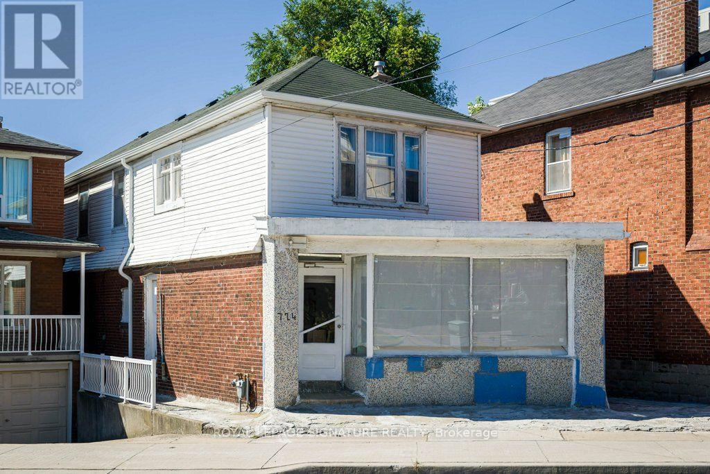 MLS® listing #30174080 for sale located at 724 VAUGHAN ROAD