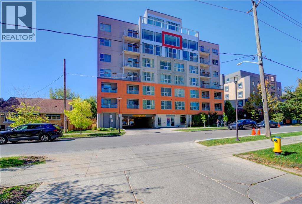 MLS® listing #30174904 for sale located at 321 SPRUCE Street Unit# 102